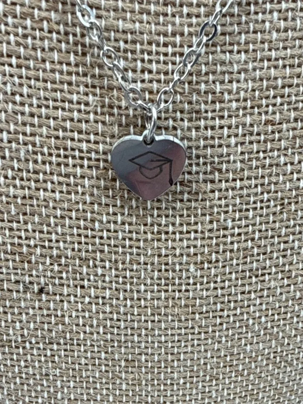 Unbranded silver tone